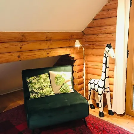Eifel-lounge Blockhaus Mit Kamin Garten Balkon Nahe Koeln Therme Bruehl Phantasialand Casa de Férias *