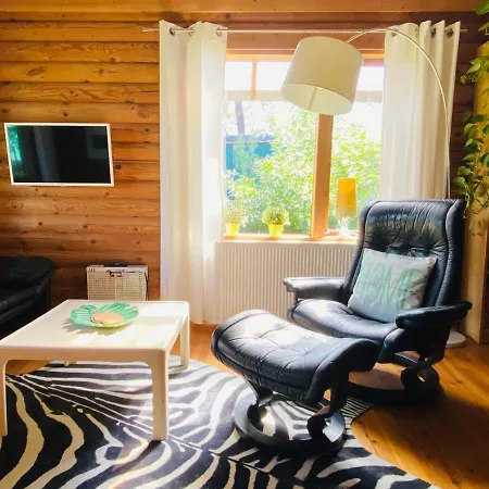 Holiday home Eifel-lounge Blockhaus Mit Kamin Garten Balkon Nahe Koeln Therme Bruehl Phantasialand