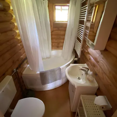 Casa de Férias Eifel-lounge Blockhaus Mit Kamin Garten Balkon Nahe Koeln Therme Bruehl Phantasialand Weilerswist