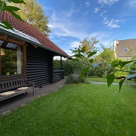 Casa de Férias Eifel-lounge Blockhaus Mit Kamin Garten Balkon Nahe Koeln Therme Bruehl Phantasialand