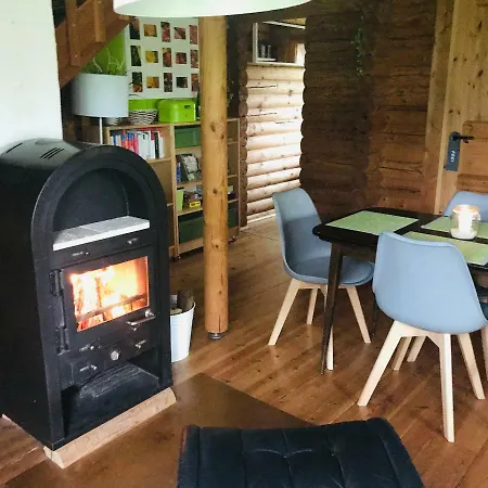 Eifel-lounge Blockhaus Mit Kamin Garten Balkon Nahe Koeln Therme Bruehl Phantasialand Casa de Férias *